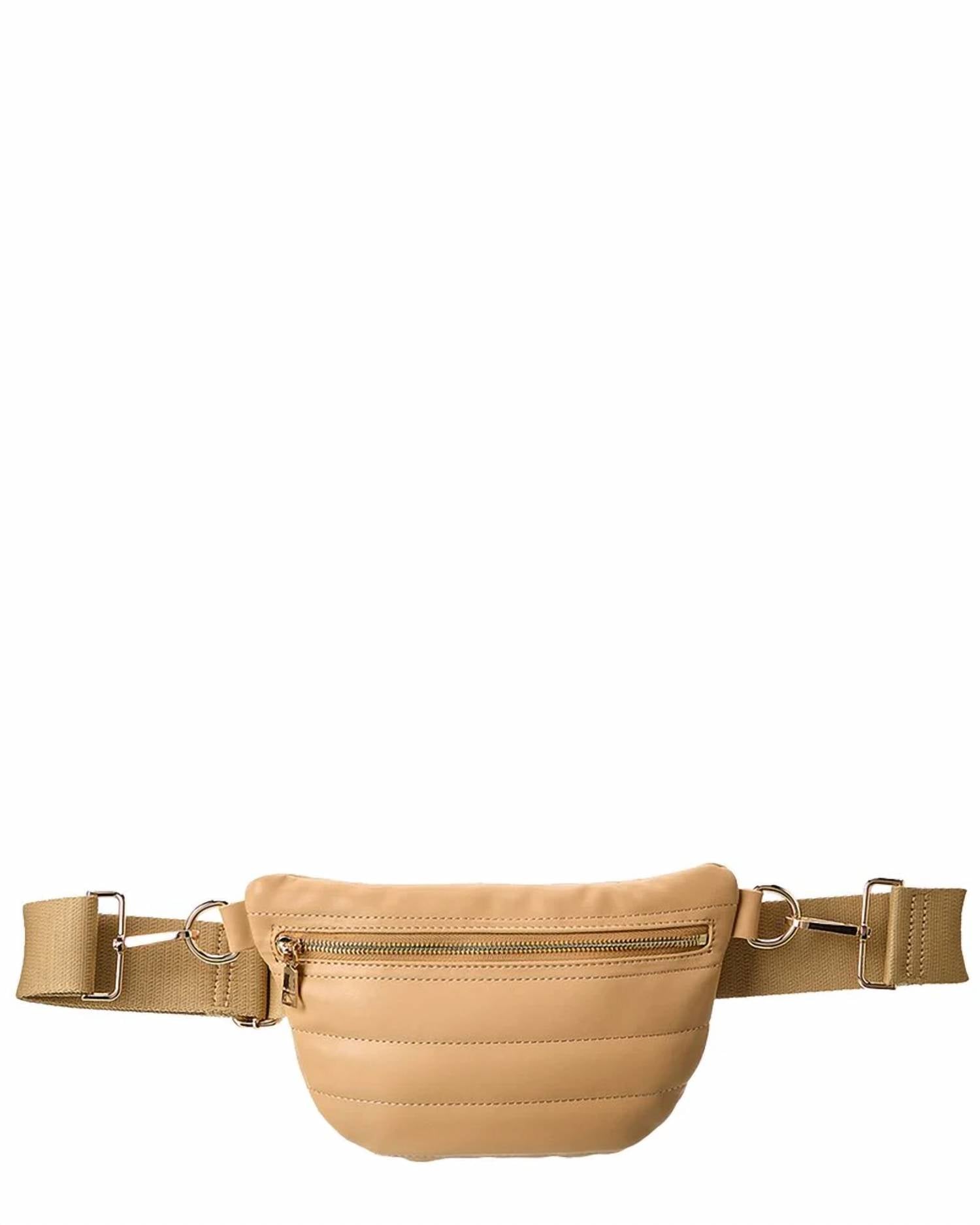 

Поясная сумка Stacey Fanny Sling Bag в цвете "Дюна" AHDORNED, dune