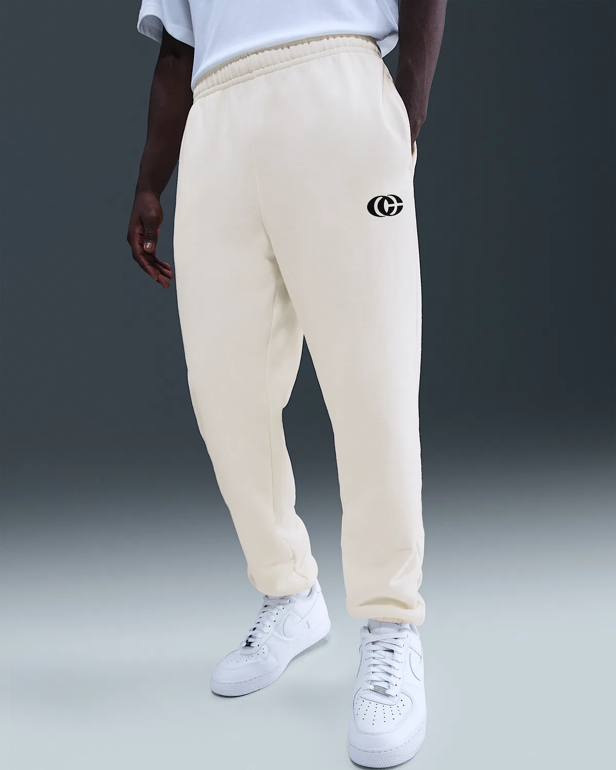 Nike Fleece Cuffed Basketball Pants Caitlin Clark, Sail/Black — фото 2