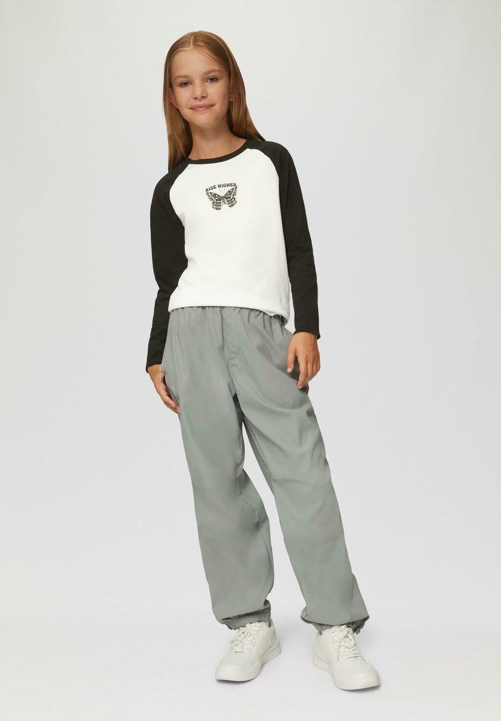 

Топ с длинными рукавами MET RAGLAN EN CONTRASTDETAILS s.Oliver, кремовый