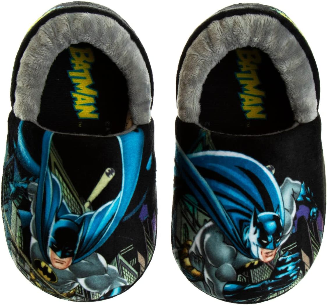 

Тапочки Batman для мальчиков Josmo, черный/желтый