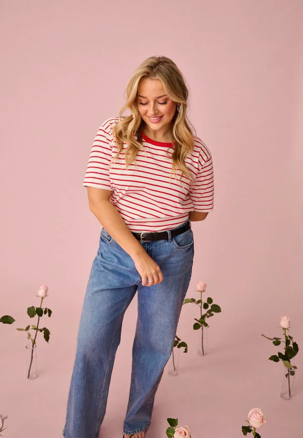 

Футболка winni с контрастным принтом Kaffe Curve, Chalk W Red Stripes, Красный, Футболка winni с контрастным принтом Kaffe Curve, Chalk W Red Stripes