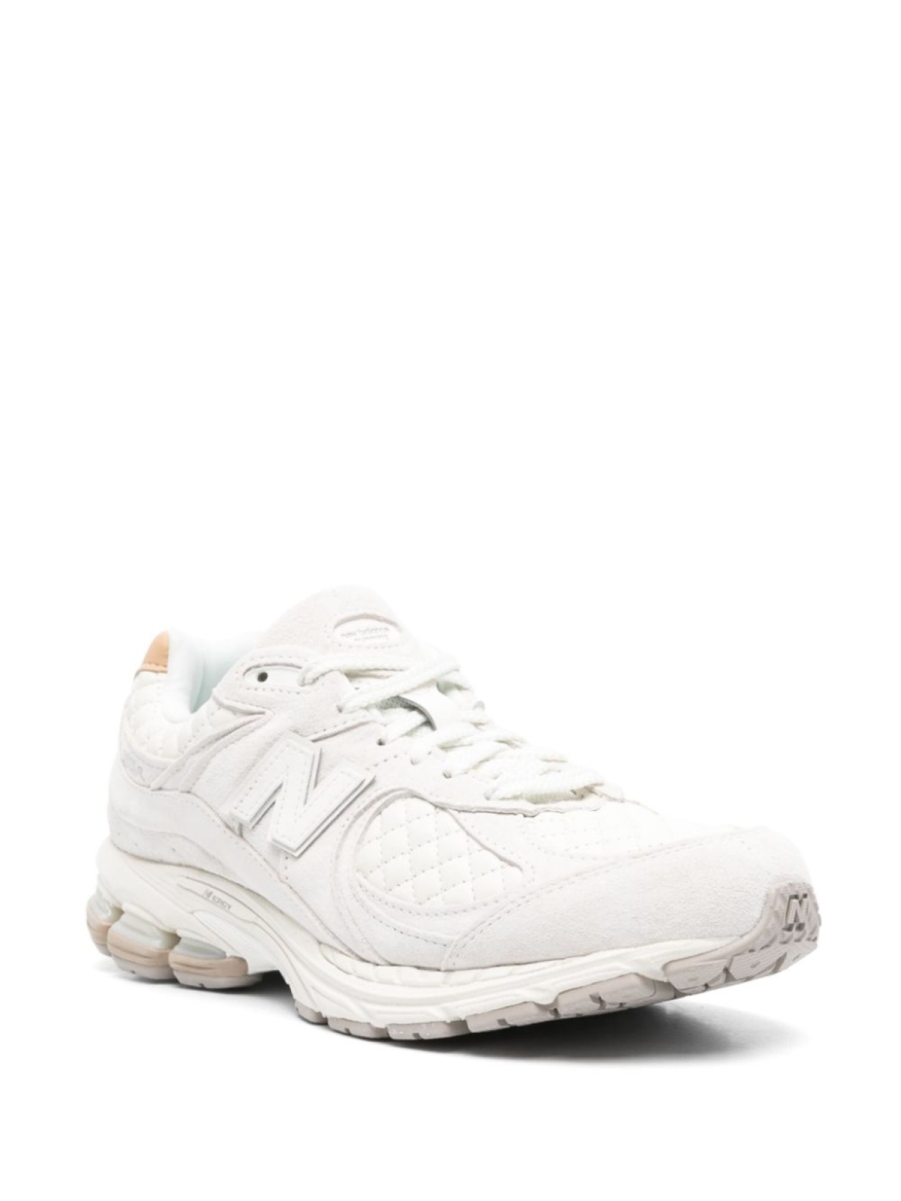 Кроссовки New Balance 2002R "Quilted" — фото 2