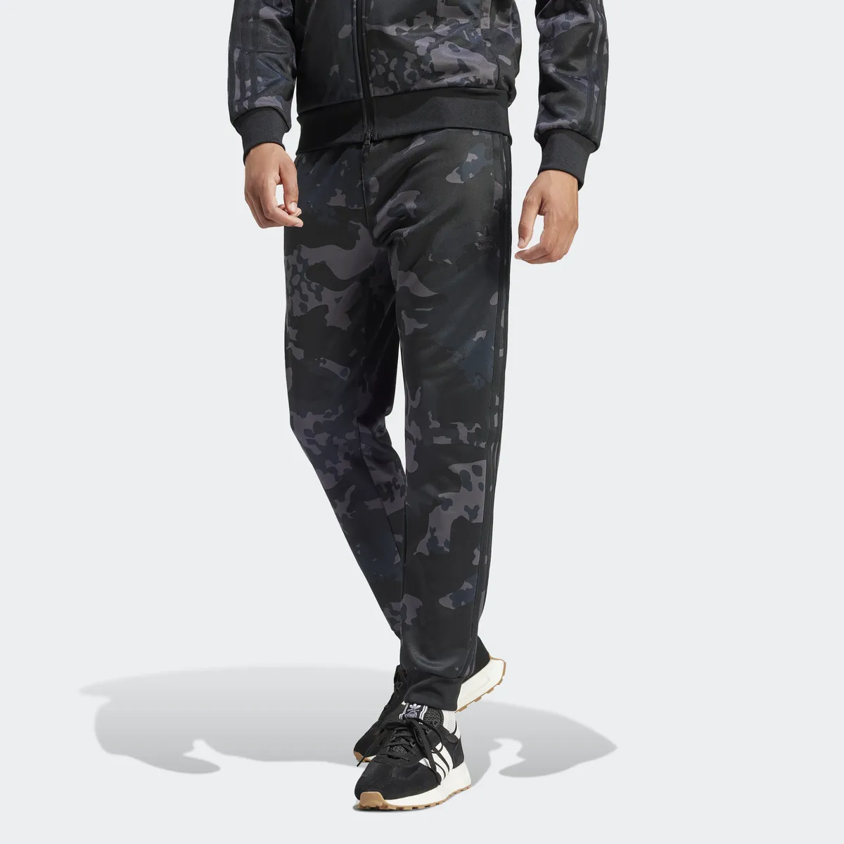 

Спортивные брюки Adidas Originals "CAMO SSTR TP" (1 шт.), черный