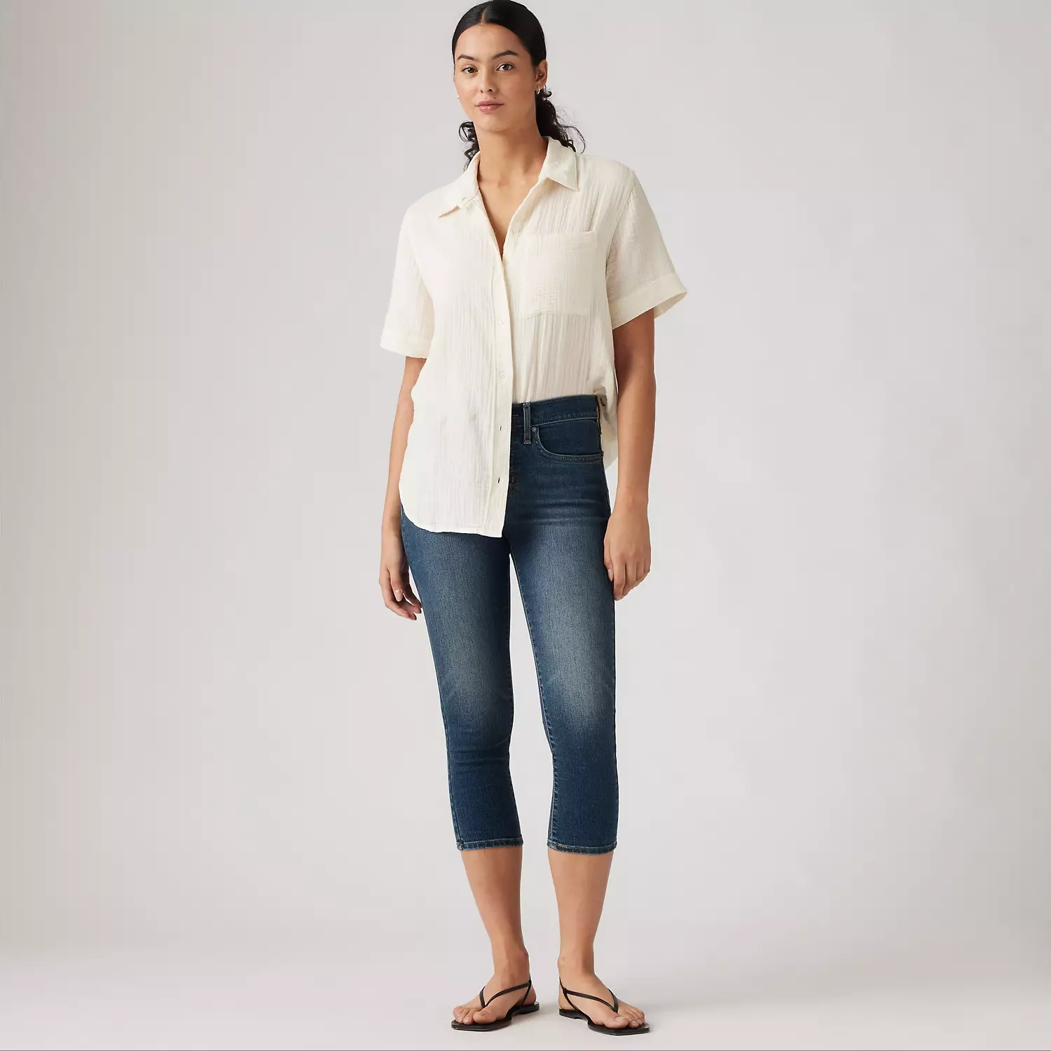 

311 Формирующие узкие женские джинсы-капри Levi's, цвет Zealous Blue - Dark Wash