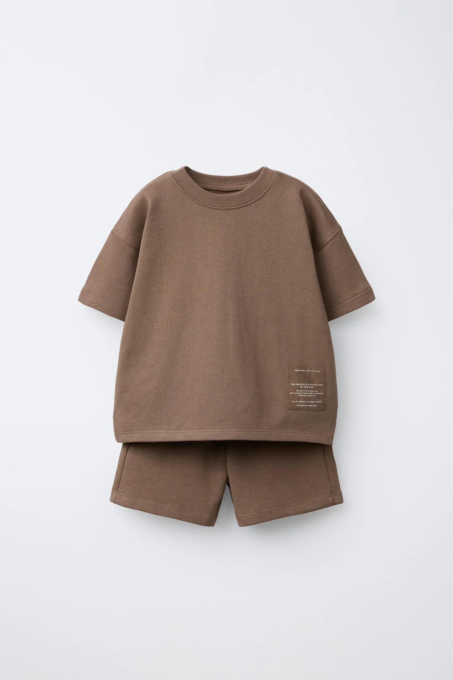 Комплект из спортивной футболки и шорт-бермуд от label Zara, коричневый