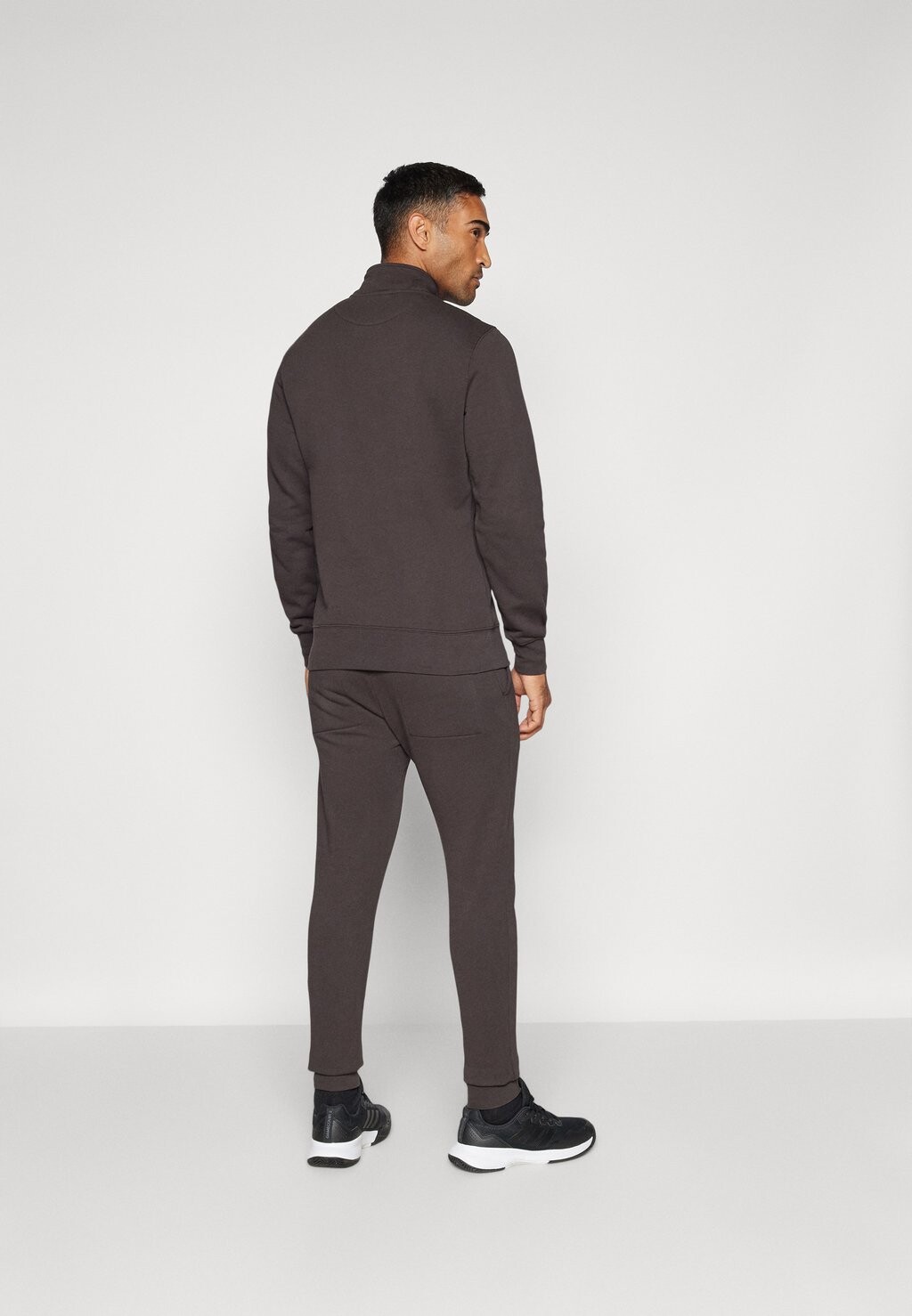 

Спортивные брюки CENTRE TAPERED PANTS Björn Borg, темно-коричневый