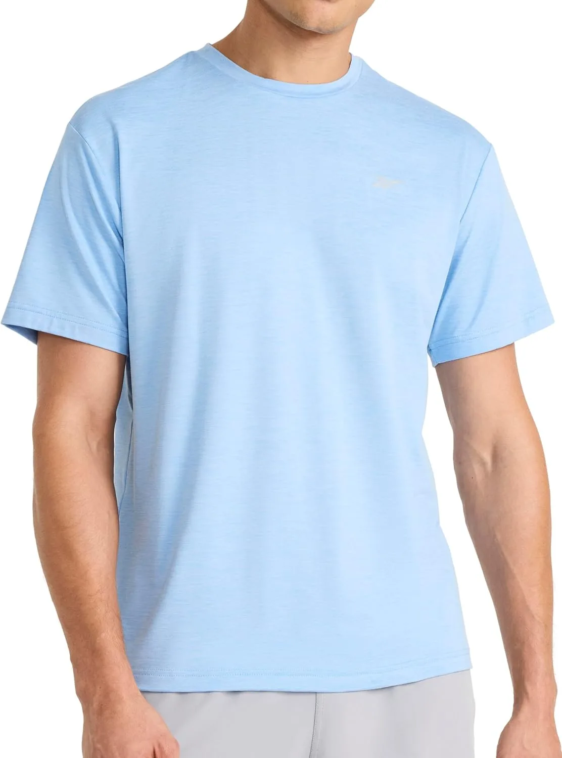 

Reebok мужская футболка Strike с коротким рукавом, стандартный крой, легкая эластичная ткань поли джерси