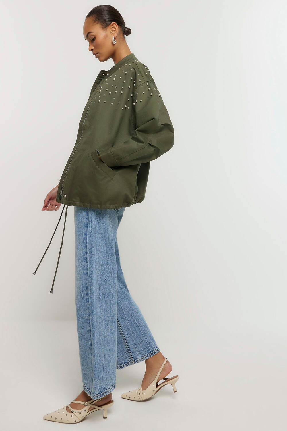 

Бомбер с жемчугом River Island, хаки