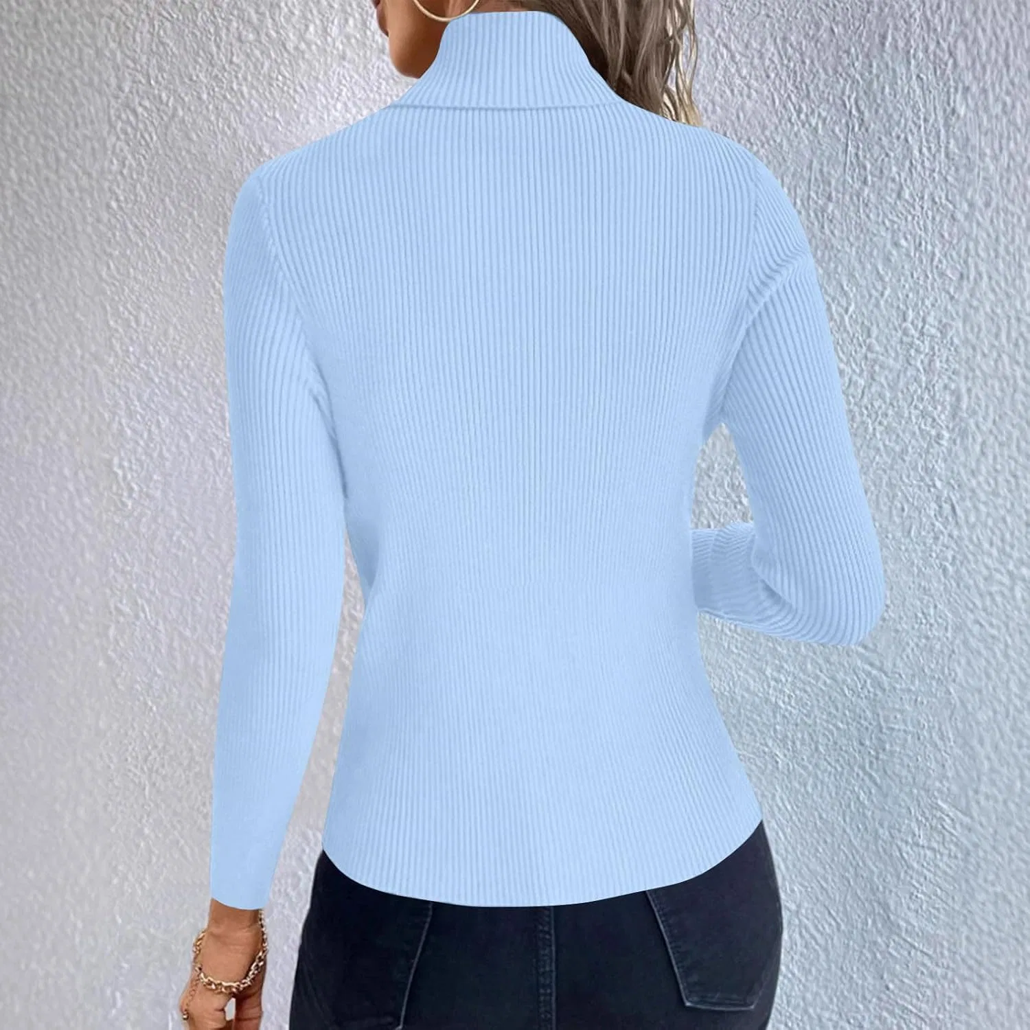 Женский свитер водолазка укороченный вязаный Light Blue#01 — фото 3