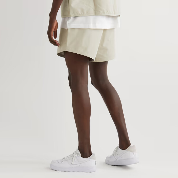 Повседневные шорты мужские дымчато-серые Fear Of God Essentials, серый — фото 3