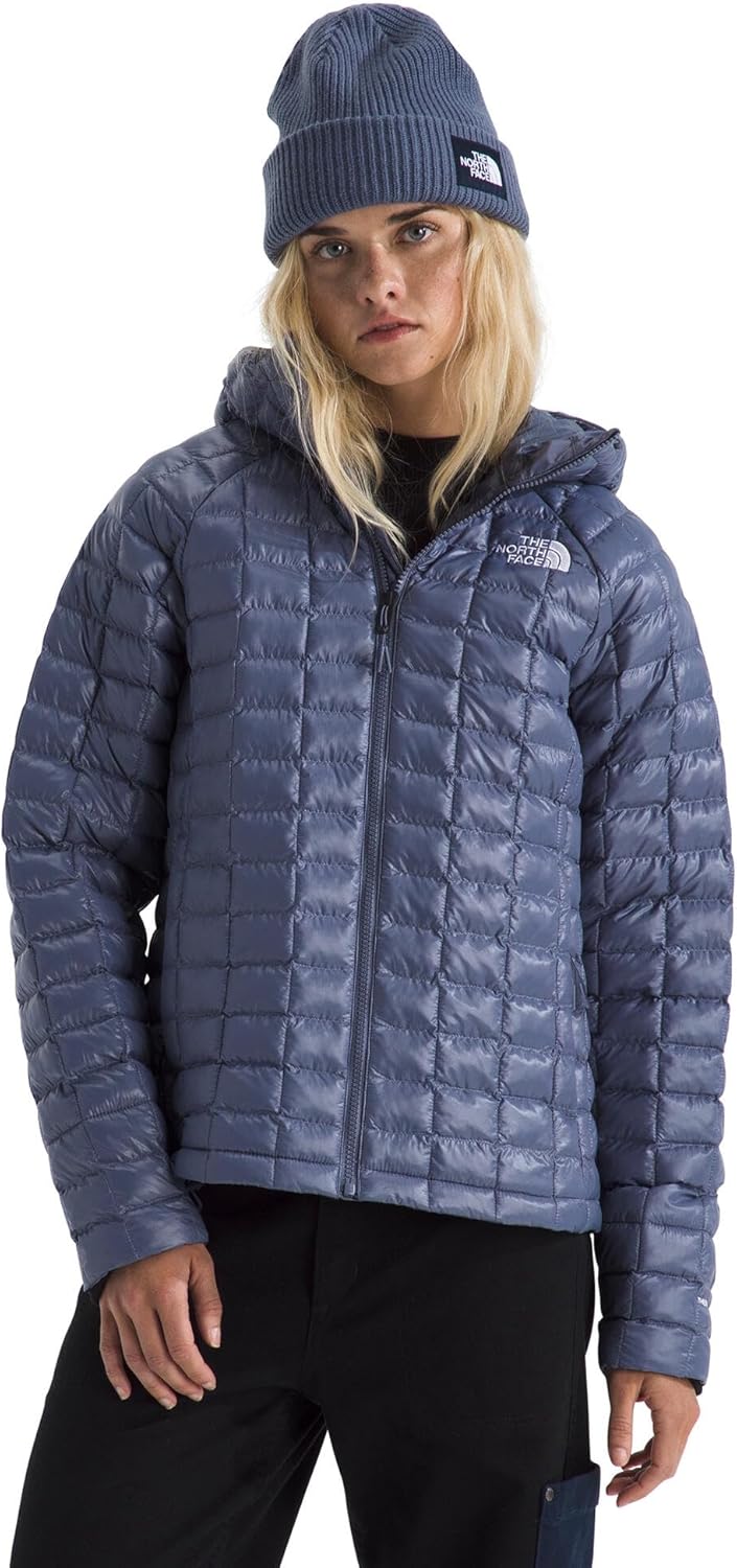 

THE NORTH FACE Женская куртка Thermoball с капюшоном | Высокообъемный утеплитель, защита от ветра и влаги, регулируемый капюшон и карманы на молнии, Twilight Galaxy