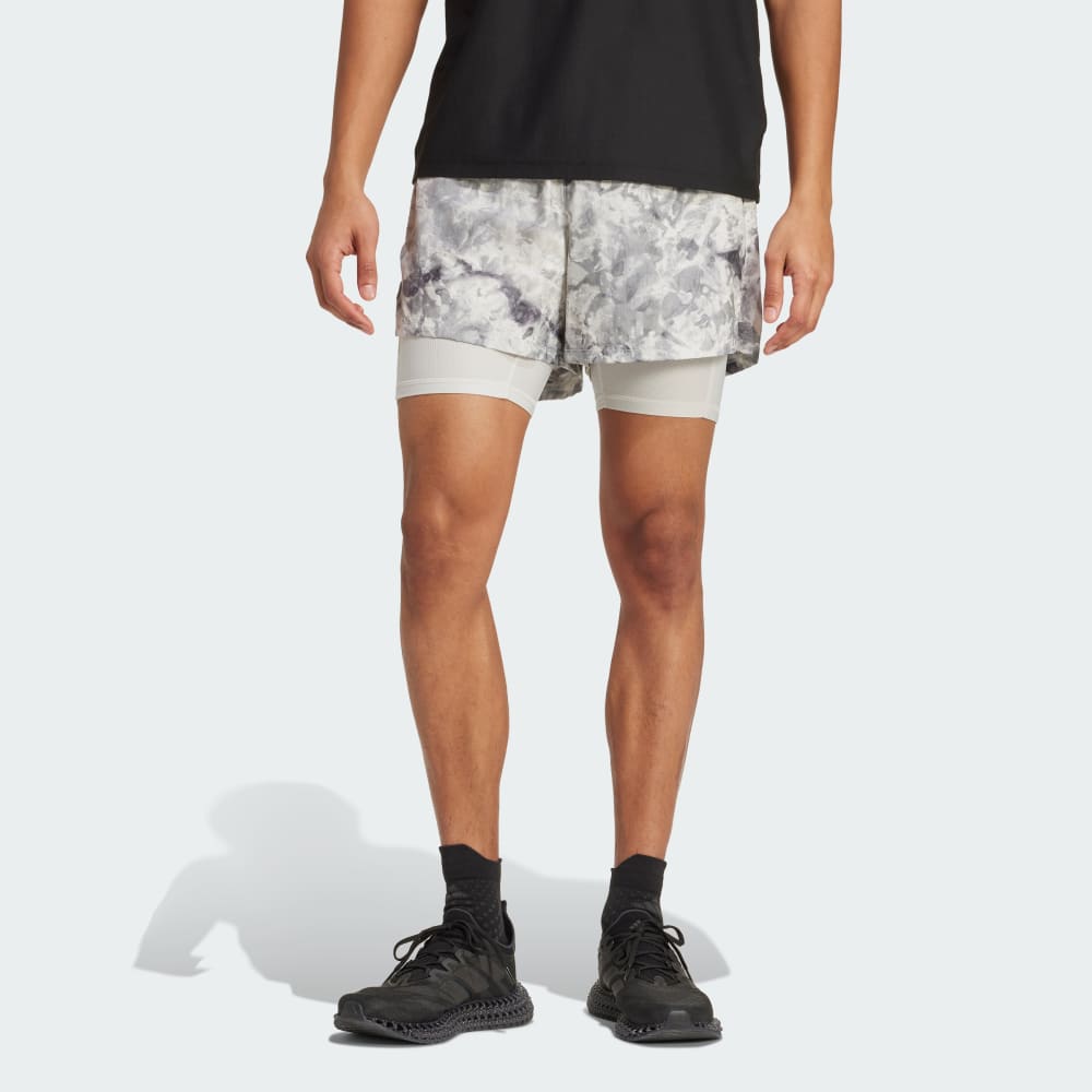 

Спортивные шорты Adidas Own The Run Spray Dye 2-In-1 Short, цвет Orbit Grey/Black