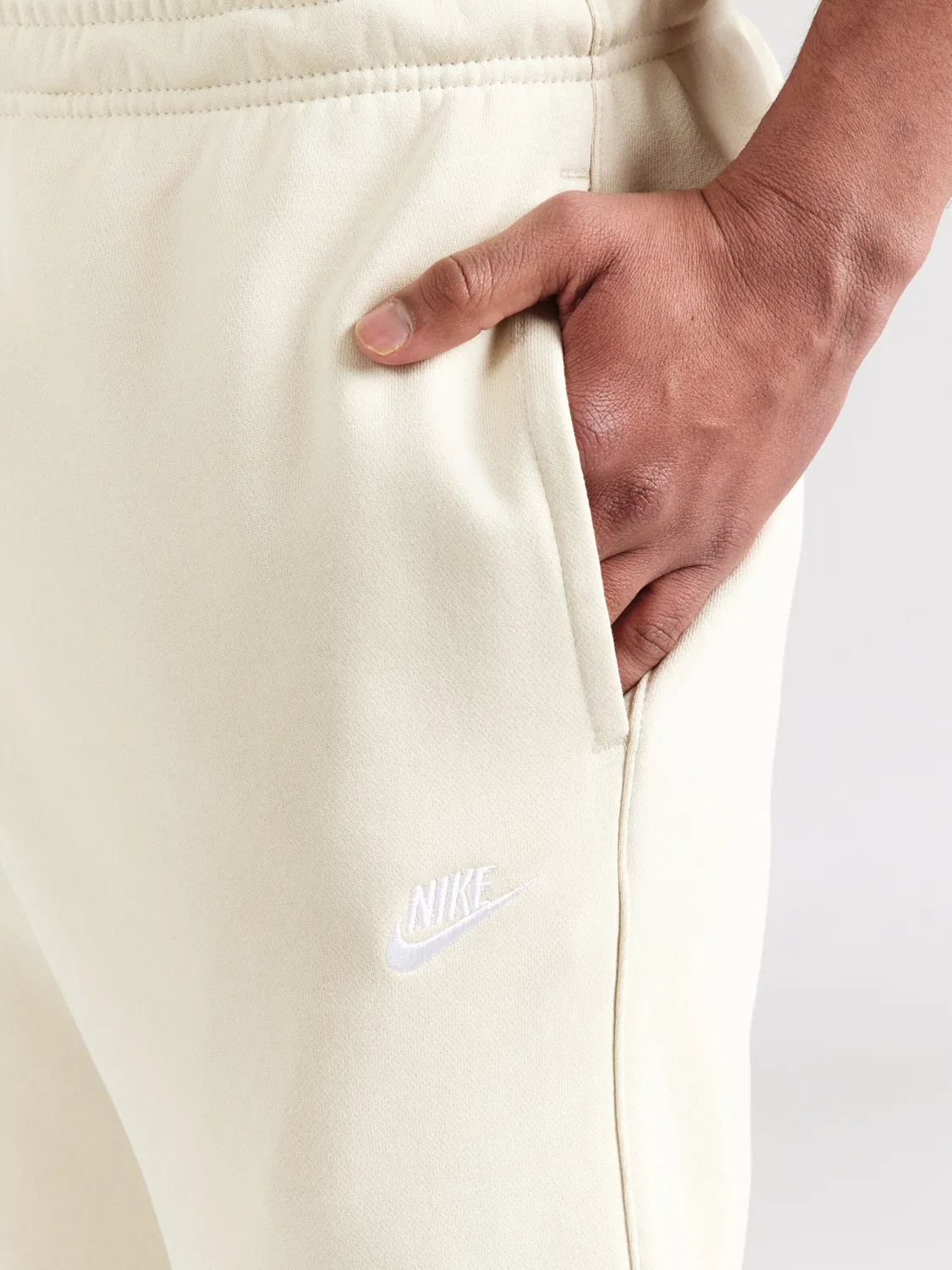 Зауженные брюки 'Клубный флис' Nike Sportswear, Khaki — фото 2