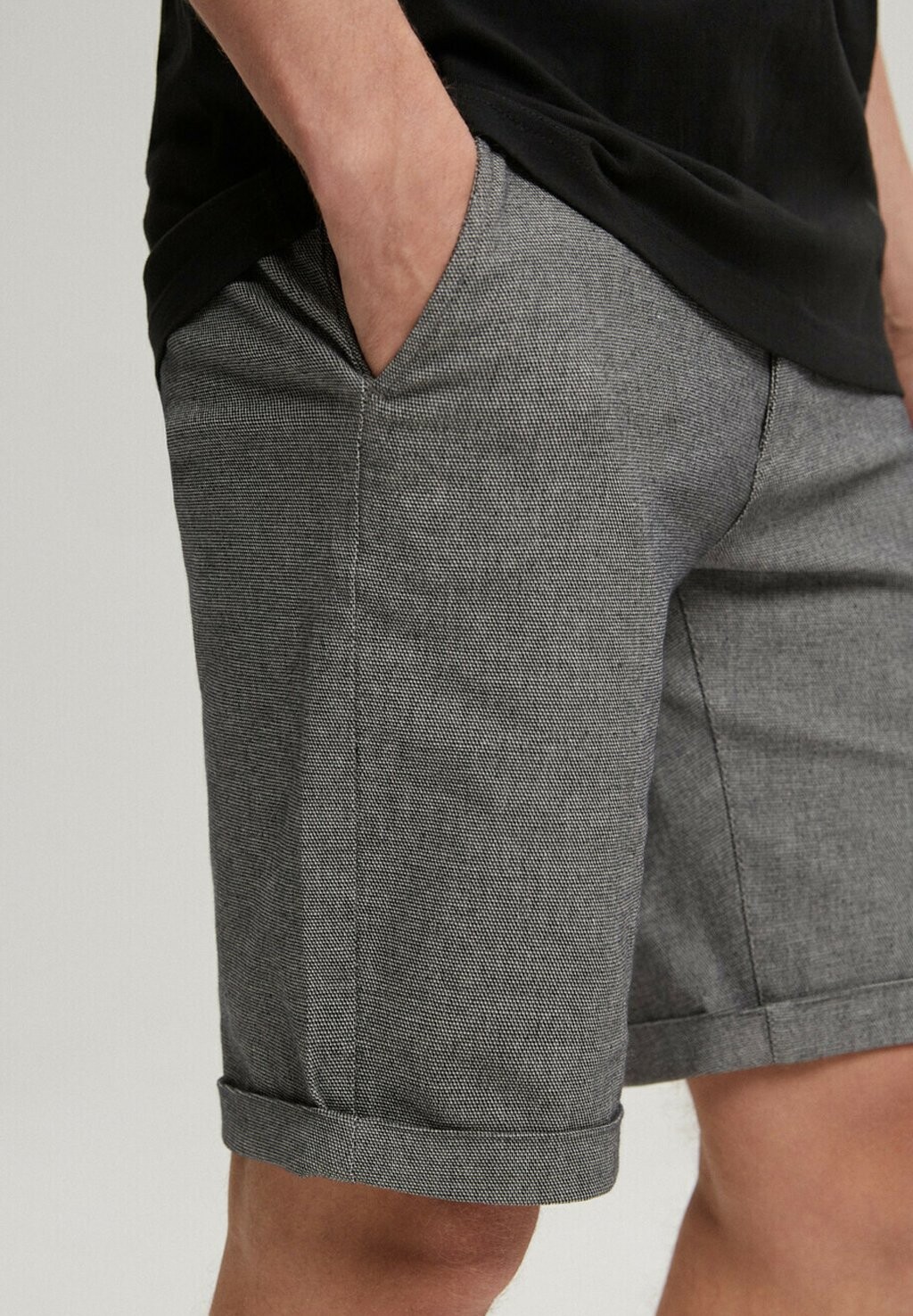 

Шорты PRM SH Diverse, цвет Mottled Grey