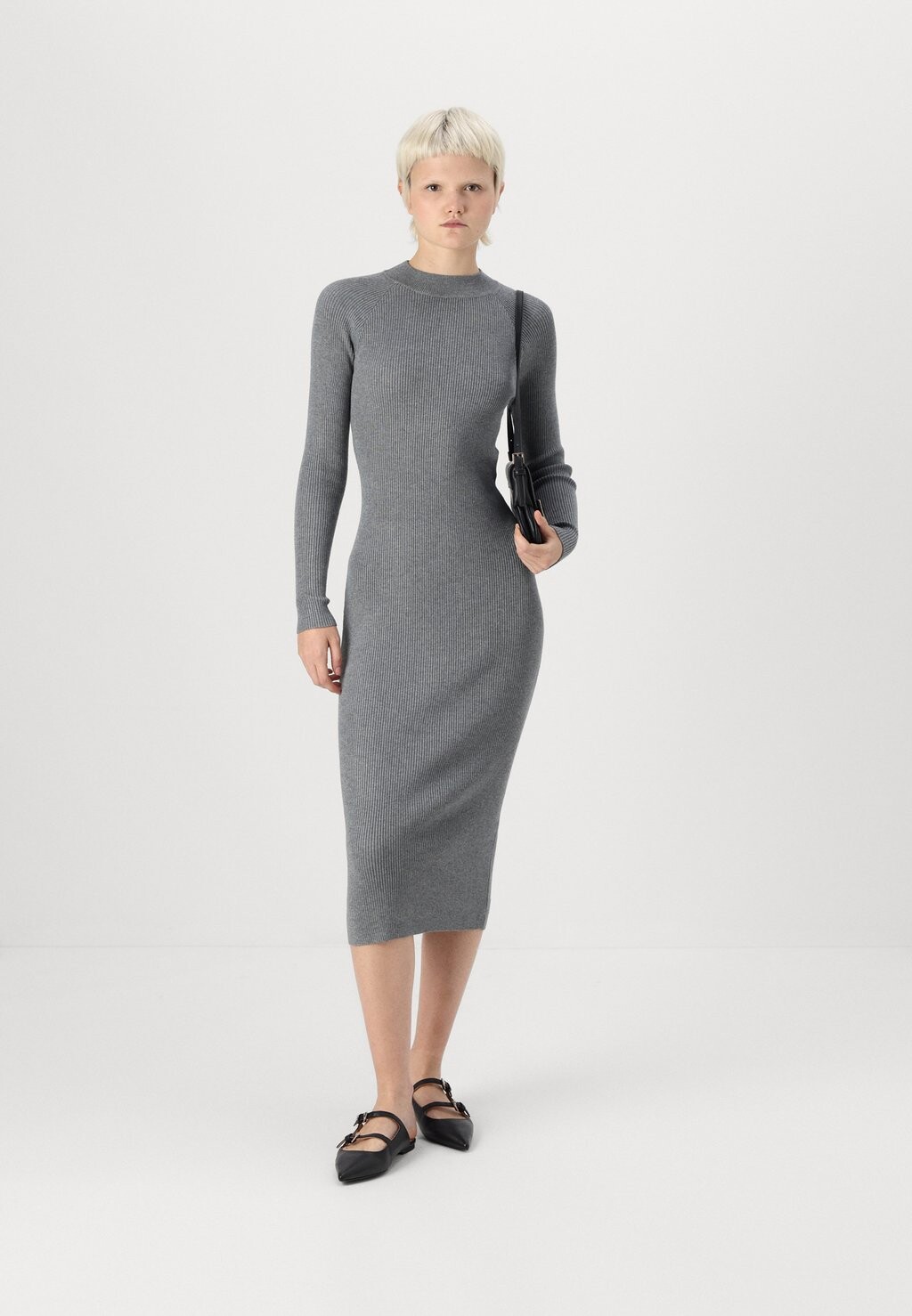 

Платье-джемпер VMWILLOW HIGHNECK CALF DRESS Vero Moda, серый