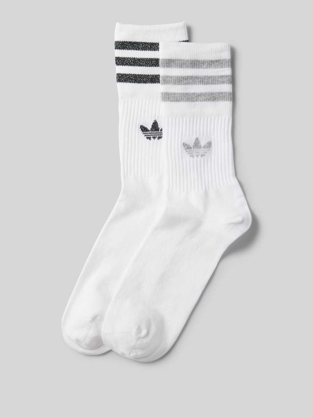 

Носки с этикеткой в ​​упаковке по 2 шт adidas Originals, белый