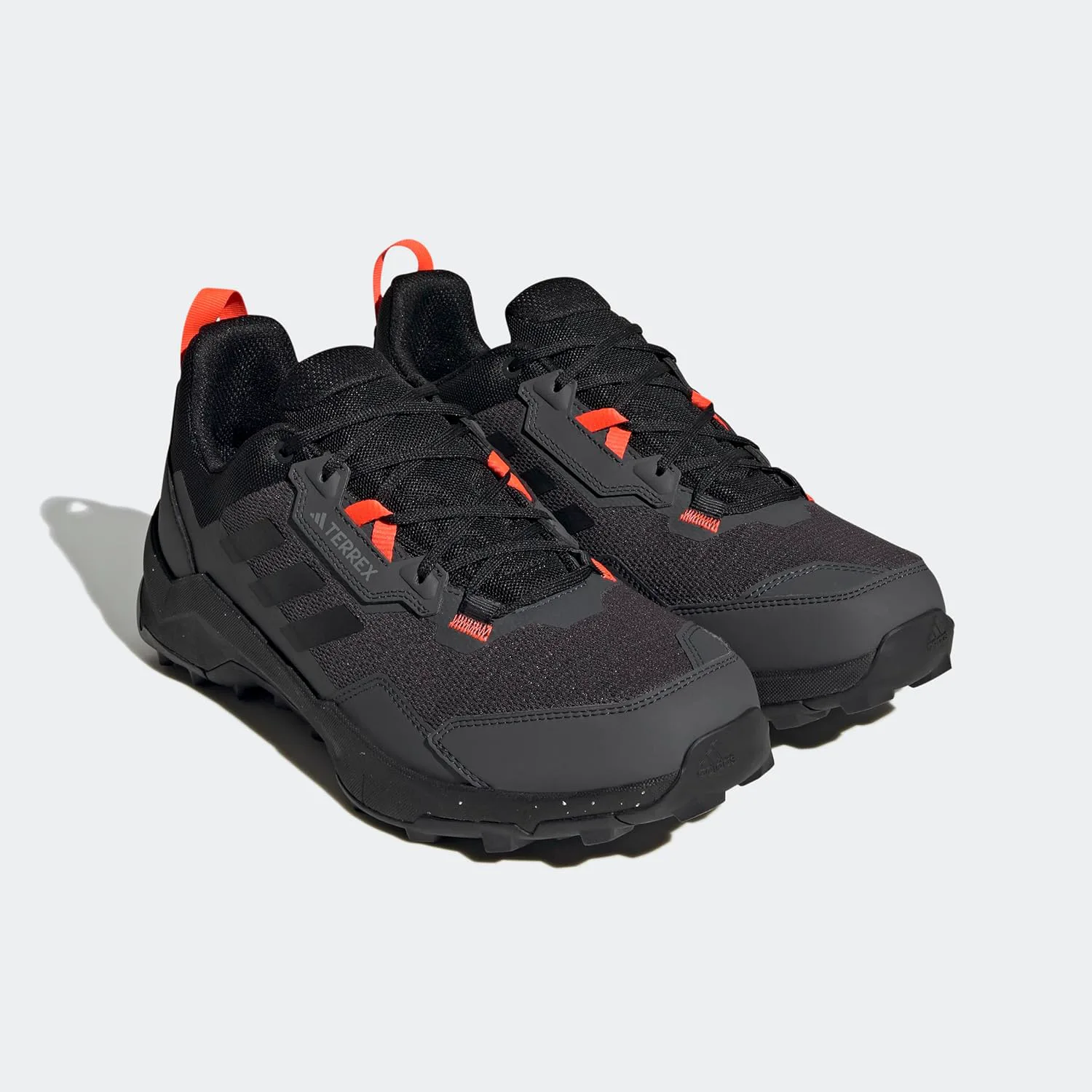 Мужские походные кроссовки Adidas Terrex Ax4, серый/красный — фото 3