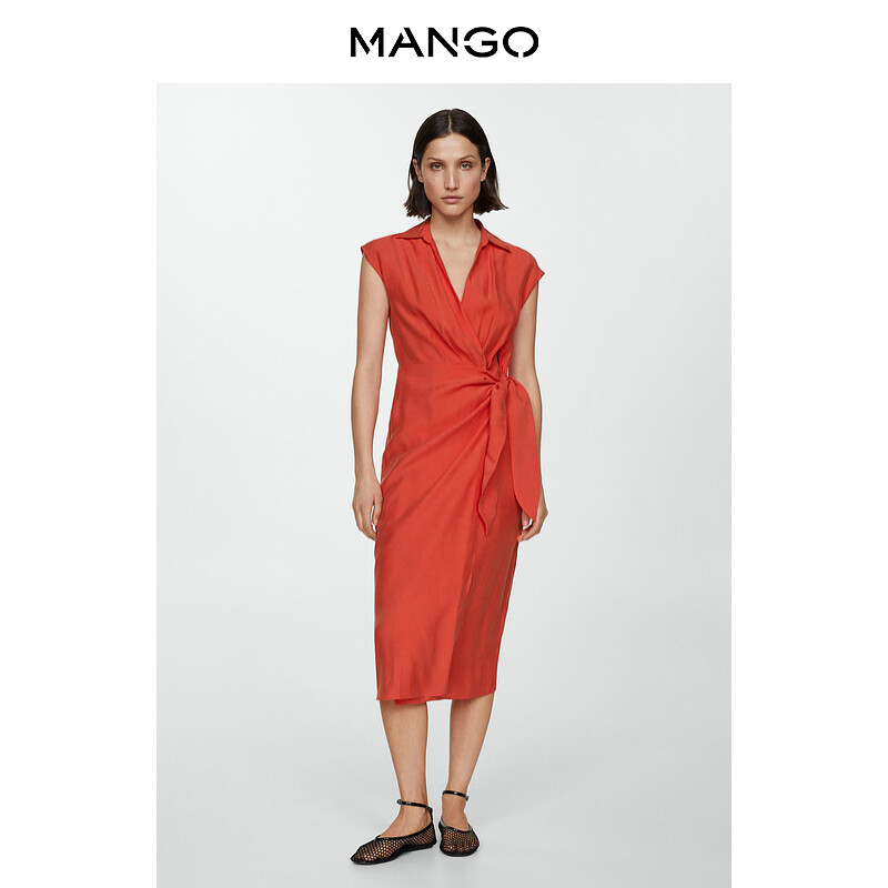 

Женское платье Mango средней длины, черный