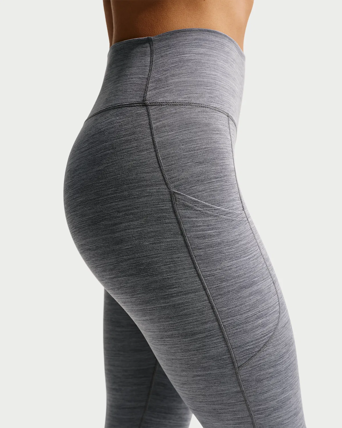 Женские леггинсы Nike One с высокой талией 7/8 и карманами, Smoke Grey/Heather/White — фото 3