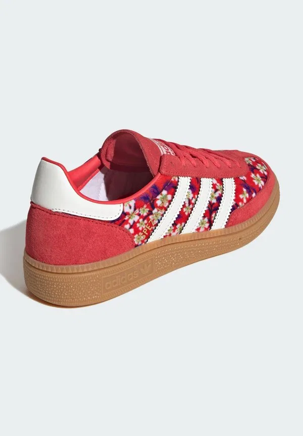 Кроссовки liberty london Adidas Originals, Red/Off White/Semi Lucid Red — фото 4