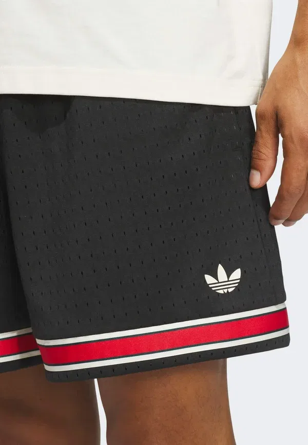 Шорты Originals sideline short Adidas Originals, черный, кремовый, белый, алый — фото 3
