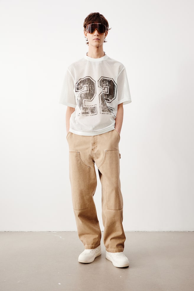 

Футболка с принтом oversize-сеткой H&M, мультиколор