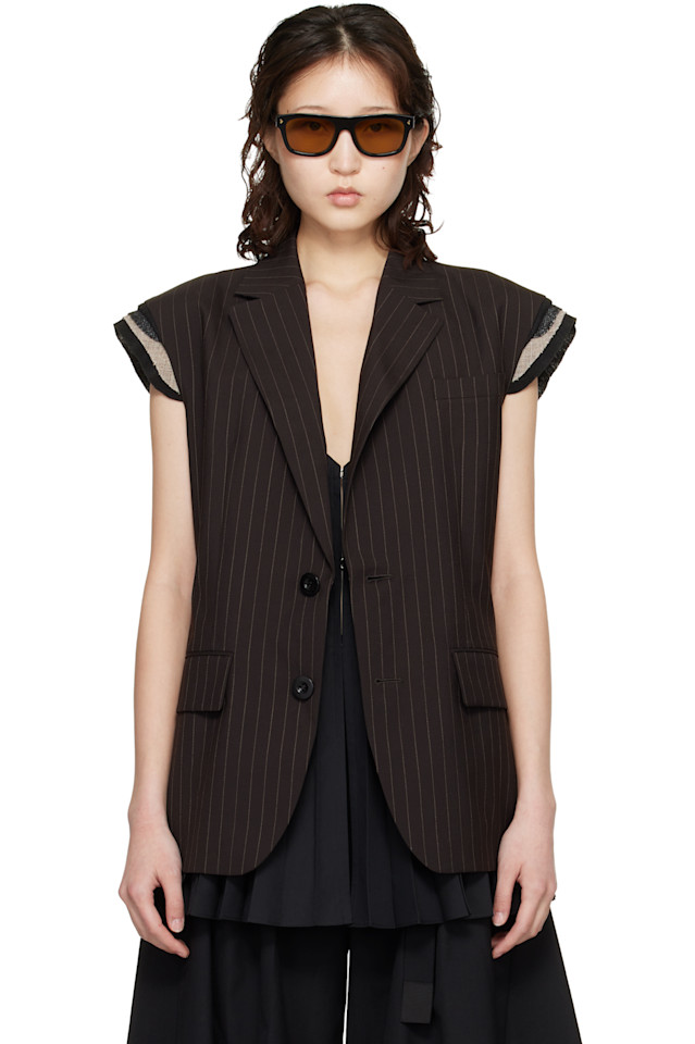 

Sacai Жилет в коричневую полоску, напоминающую меловую нить