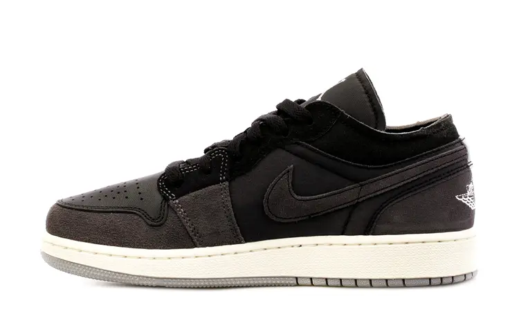 

Кроссовки Jordan 1 Low Craft Inside Out Black GS