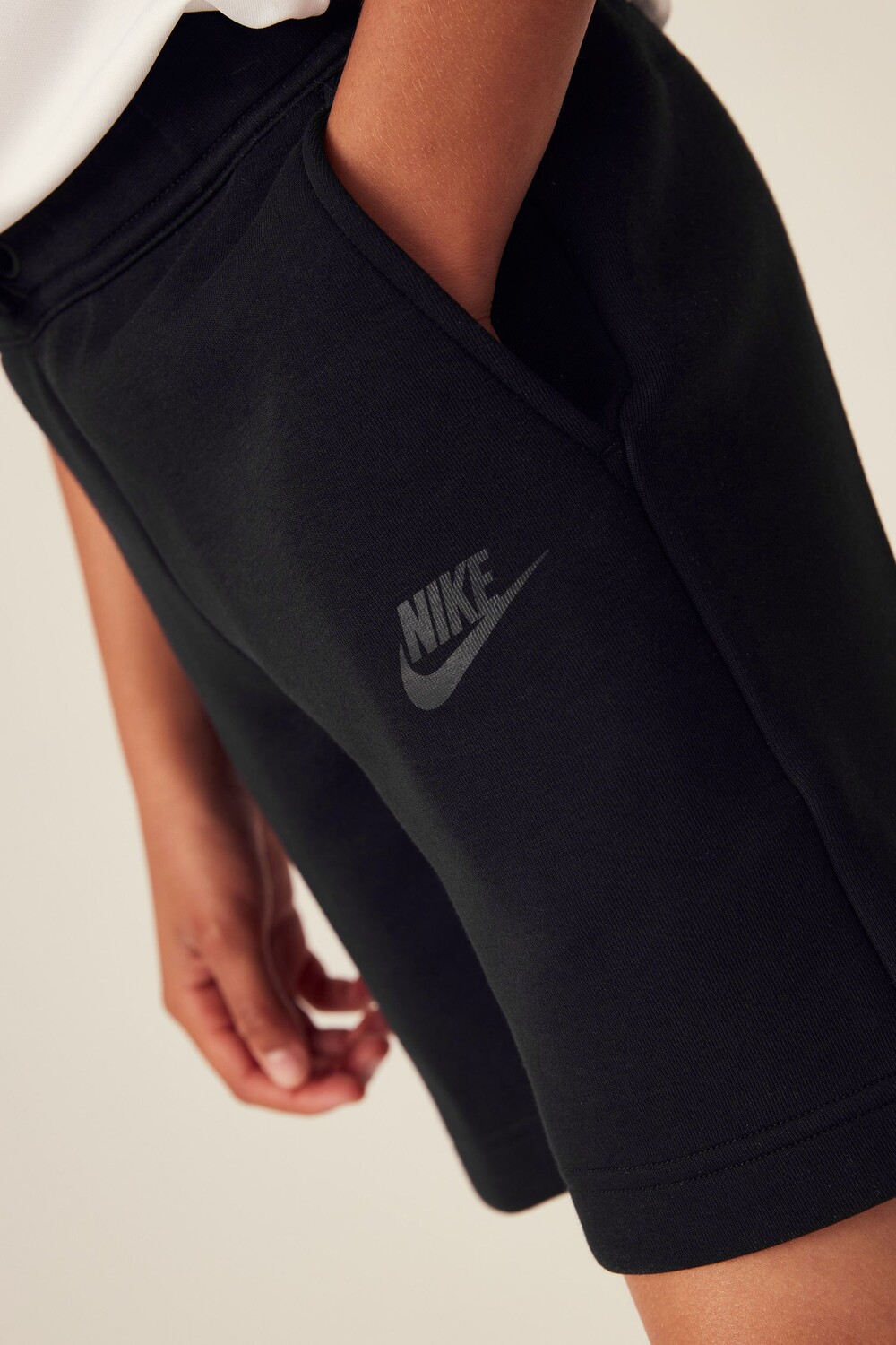 

Шорты из технического флиса Nike, черный