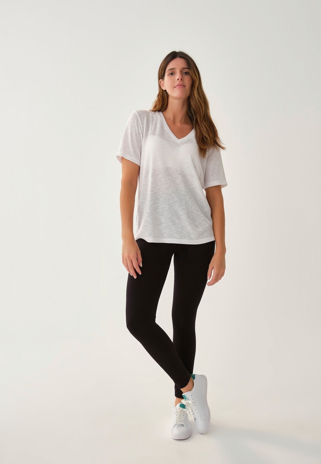 

Базовая футболка SHORT SLEEVE DAGI, белый