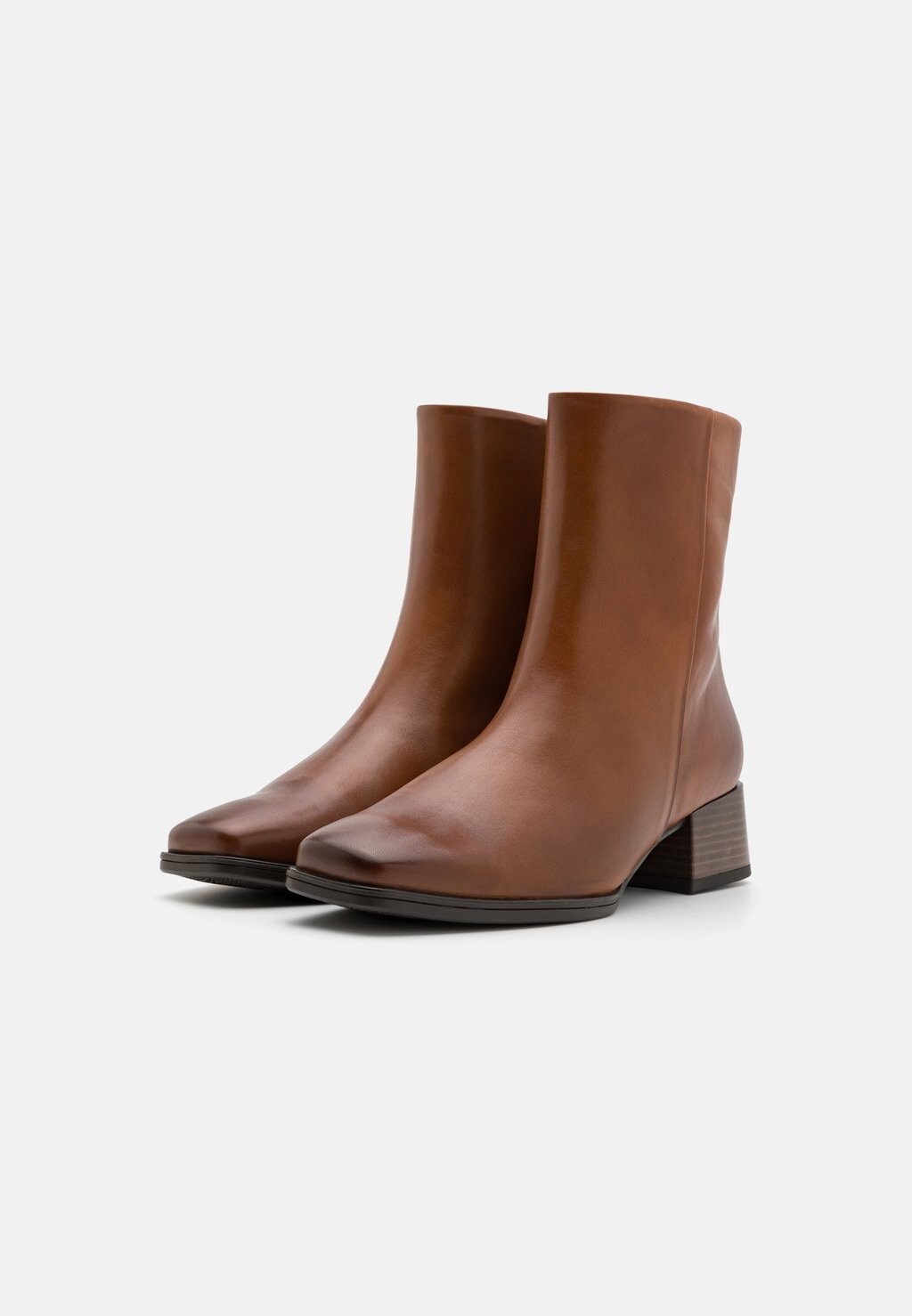 

Классические ботильоны Gabor Comfort, цвет Cognac