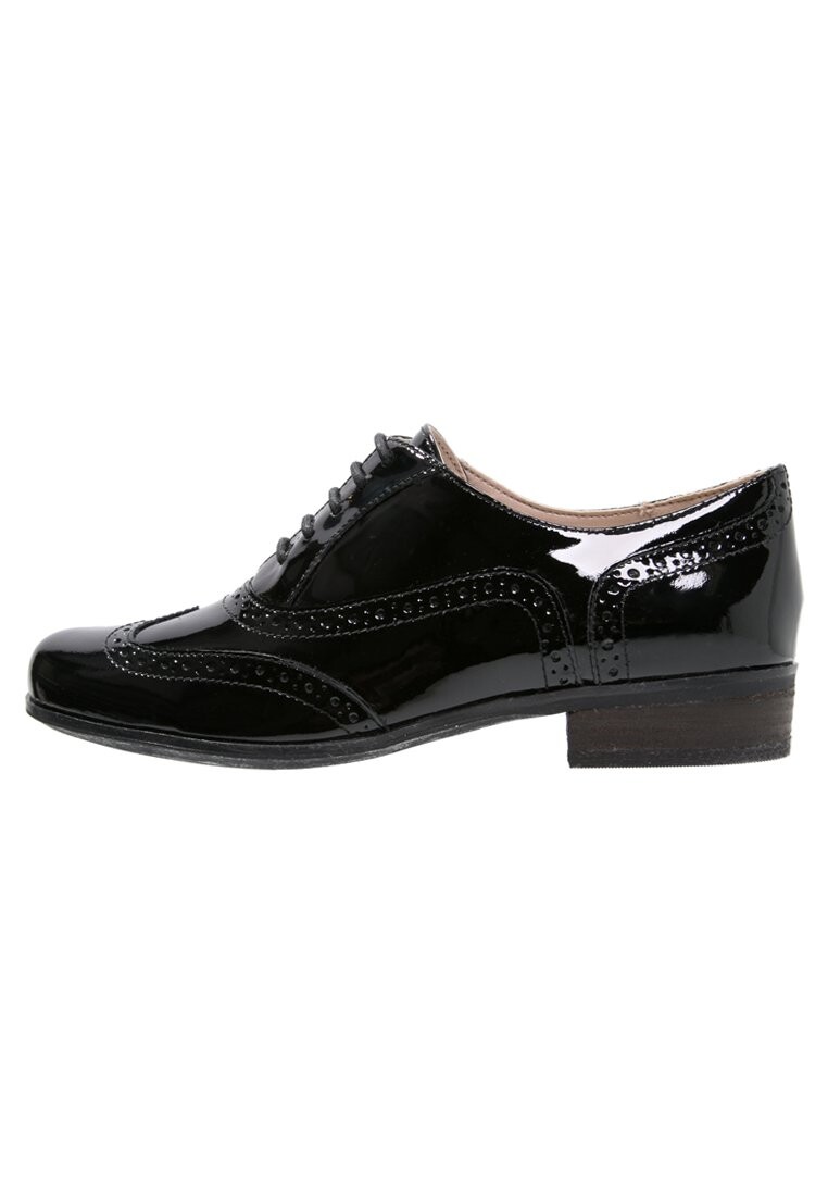 Ботинки Clarks на шнуровке, черный