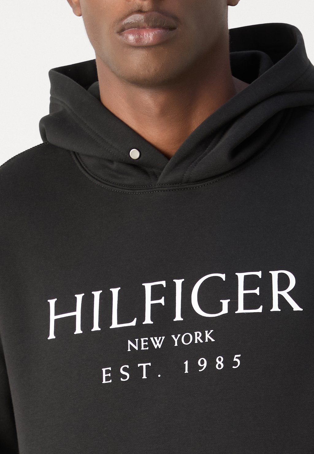 

Толстовка HOODY Tommy Hilfiger, черный