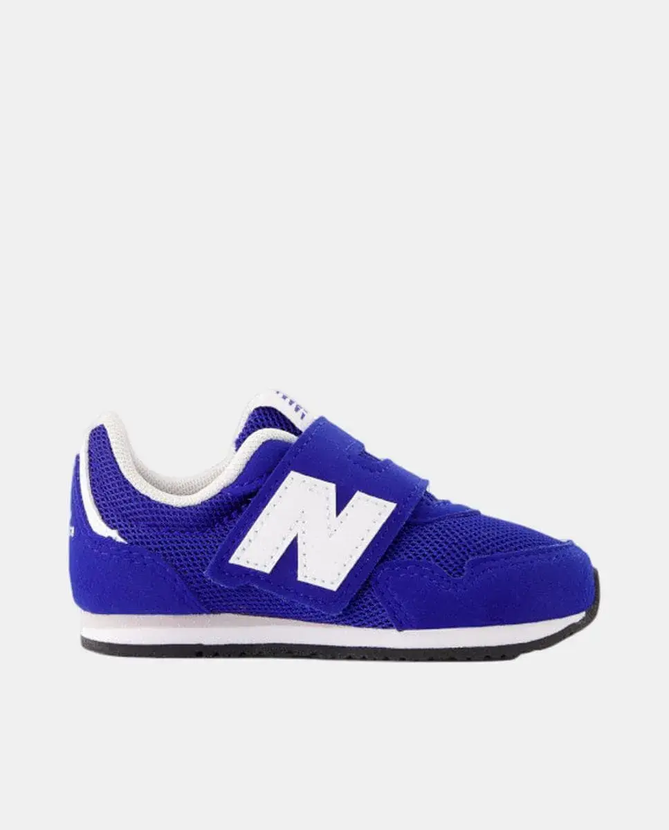 

Кроссовки для малышей 323 New Balance, синий
