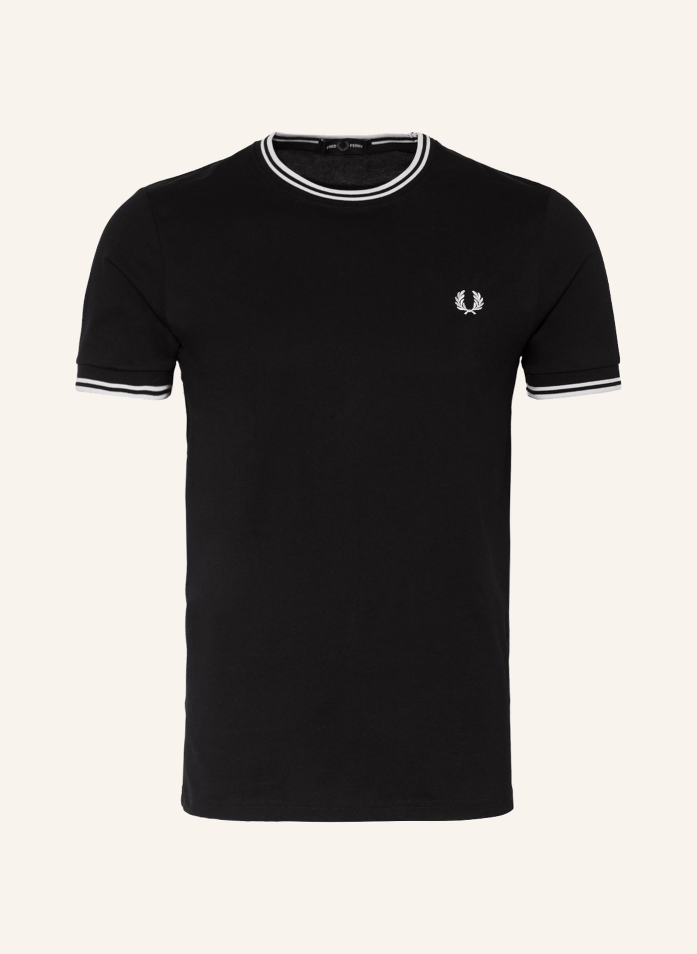 

Футболка FRED PERRY M1588, черный