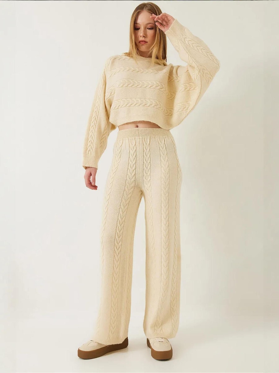 

Брючный костюм Bianco Lucci, кремовый