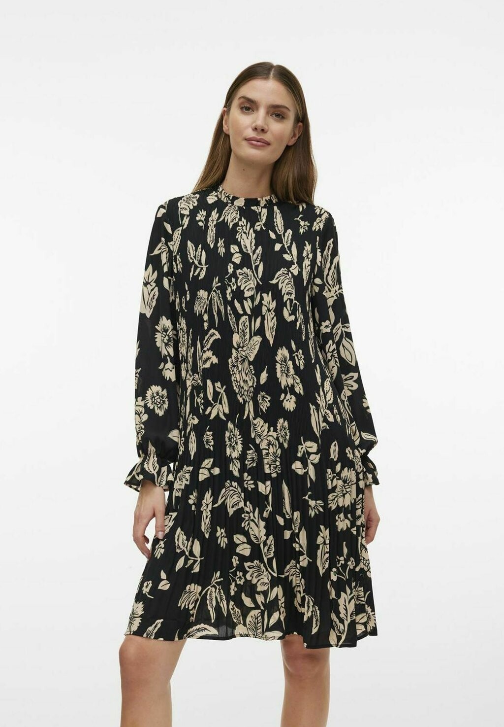 

Повседневное платье Vero Moda, цвет black
