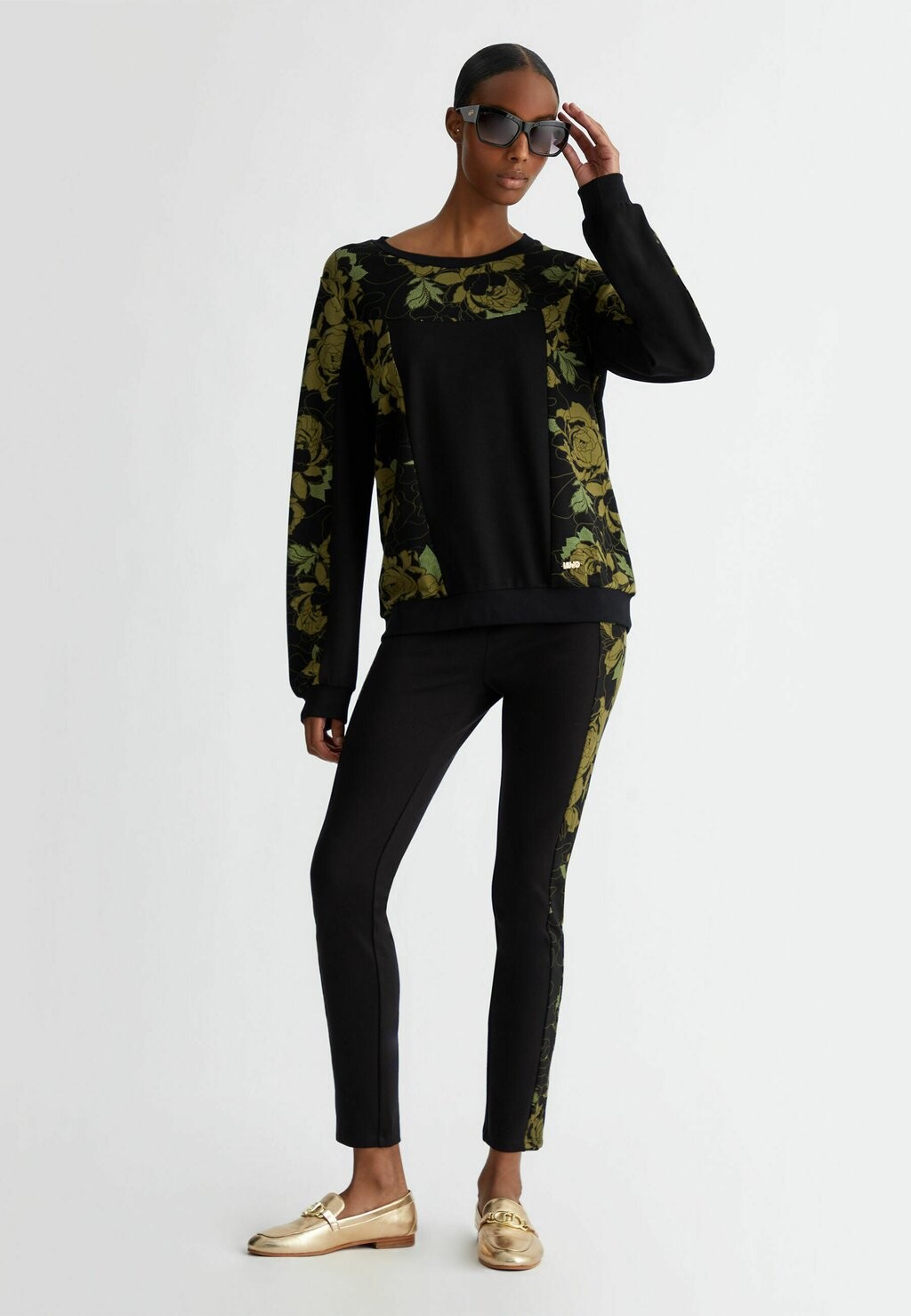 

Толстовка WITH FLORAL PRINT LIU JO, черный