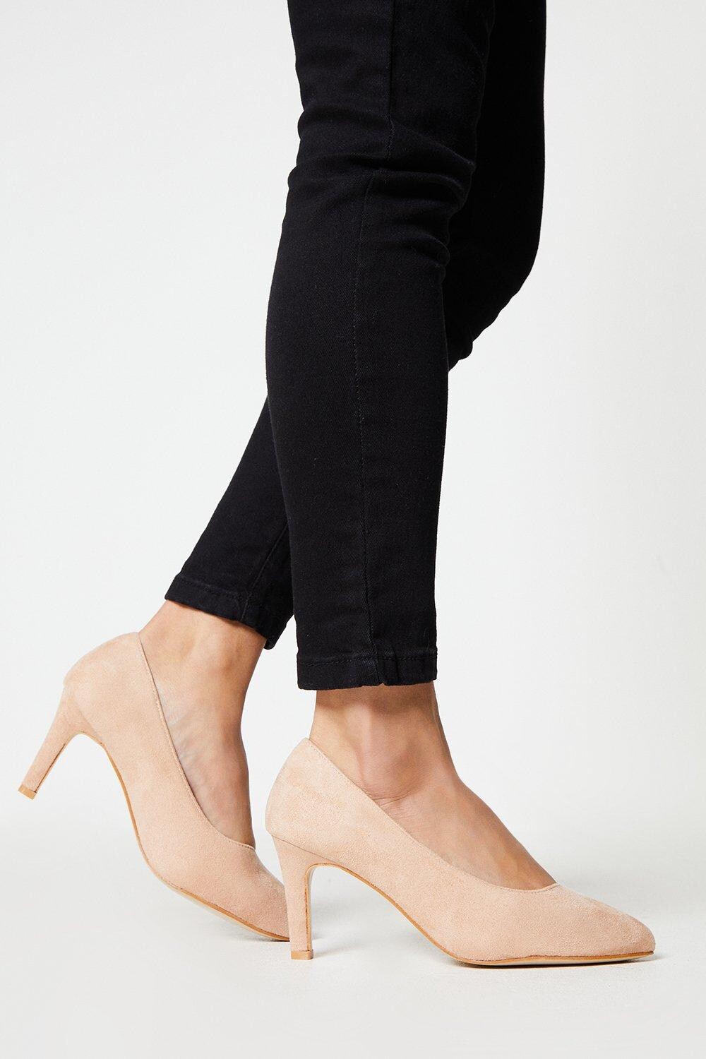 Хорошо для подошвы: туфли-лодочки Emily очень широкой посадки Dorothy Perkins, розовый