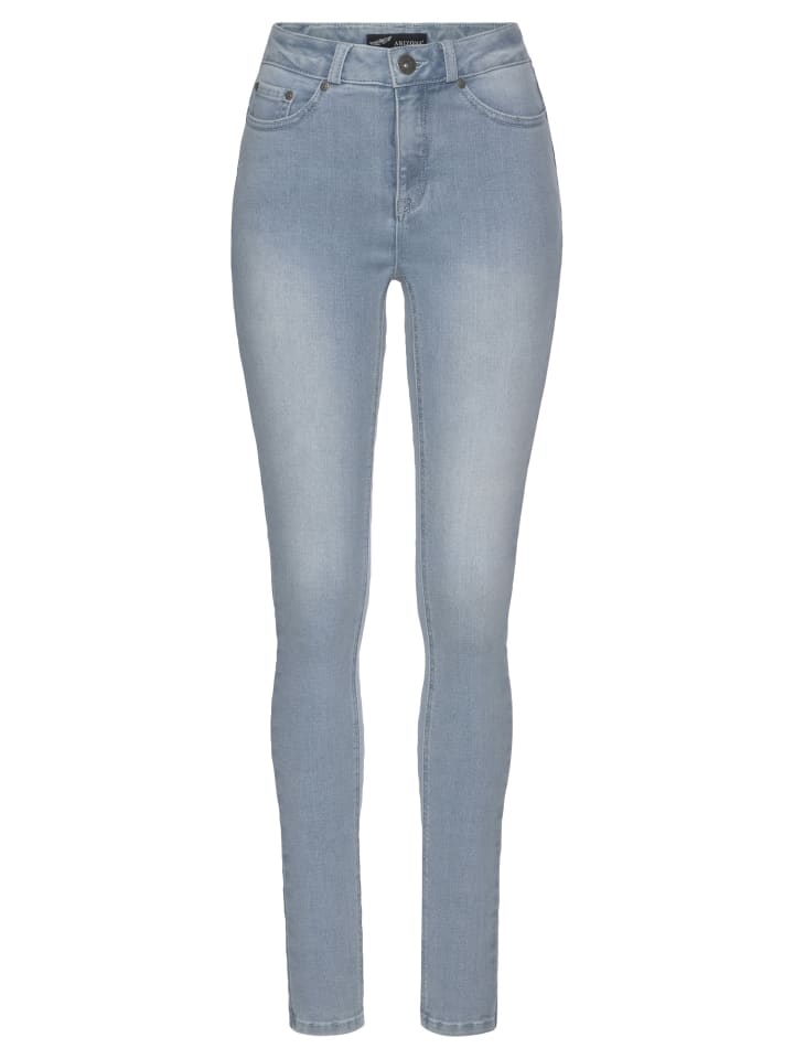 

Джинсы ARIZONA