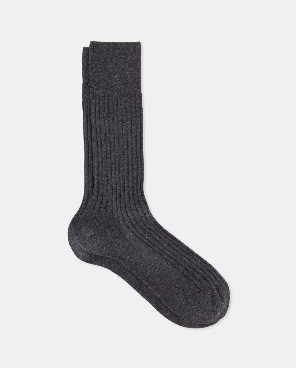 

Мужские короткие носки из хлопка пиума Falke, серый