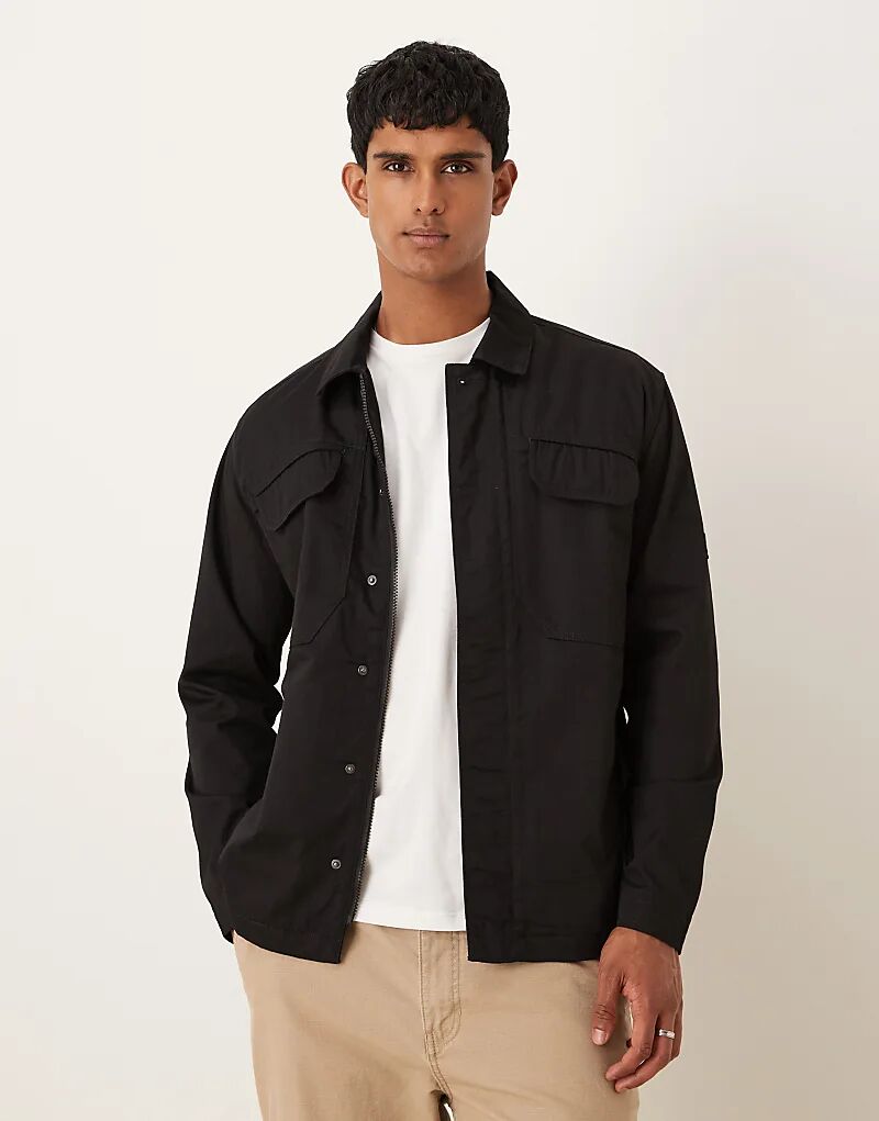 

Рубашка Lyle & Scott с несколькими карманами в цвете «угольно-черный»