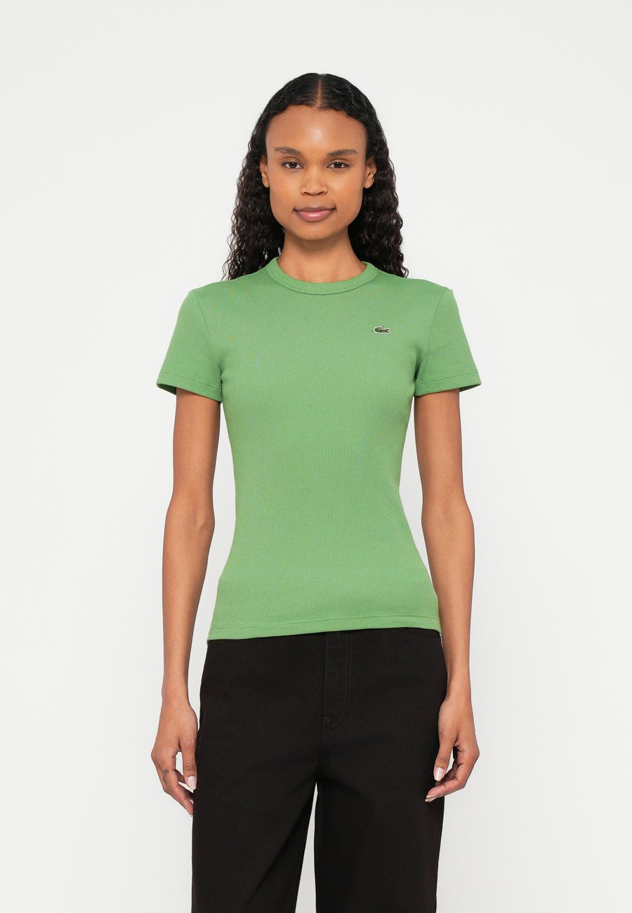 

Футболка Lacoste Basic T-shirt, Billiard Green/Green, Зеленый, Футболка Lacoste Basic T-shirt, Billiard Green/Green