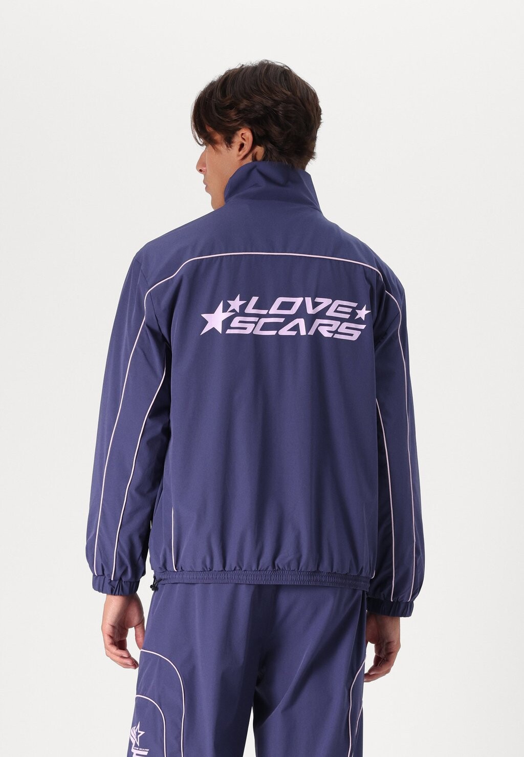 

Легкая куртка COACH TRACK JACKET UNISEX Love Scars, сиреневый