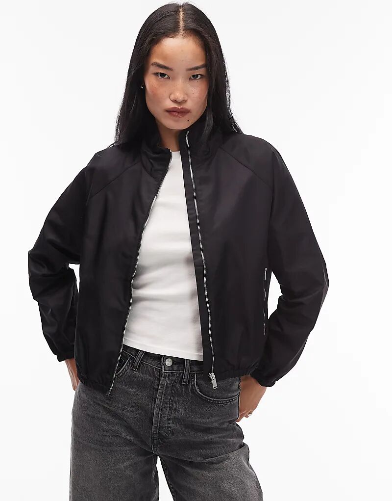 

Спортивная нейлоновая куртка ARKET с застежкой-молнией спереди черного цвета