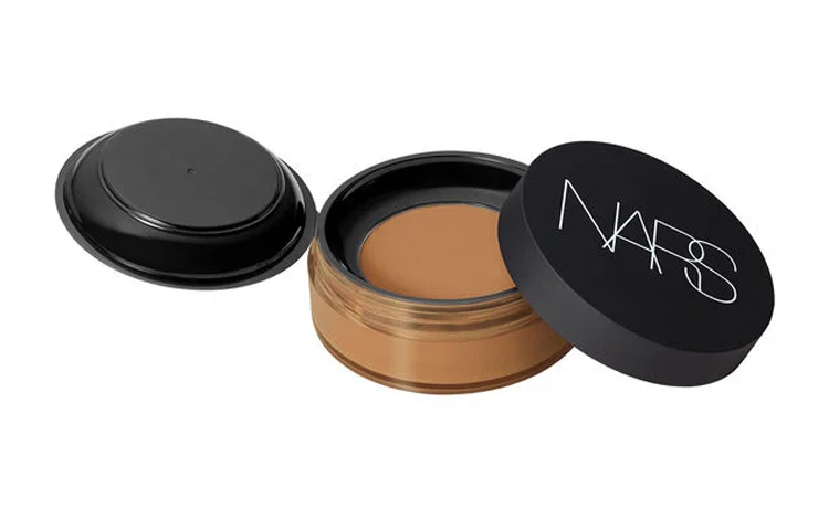 Пудра Reflective Powder Puff для осветления тона кожи и фиксации макияжа, 11 г NARS — фото 4