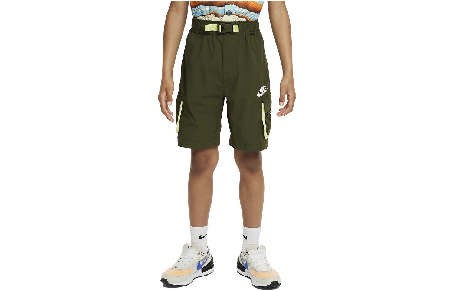 

Дети Шорты Nike, зеленый