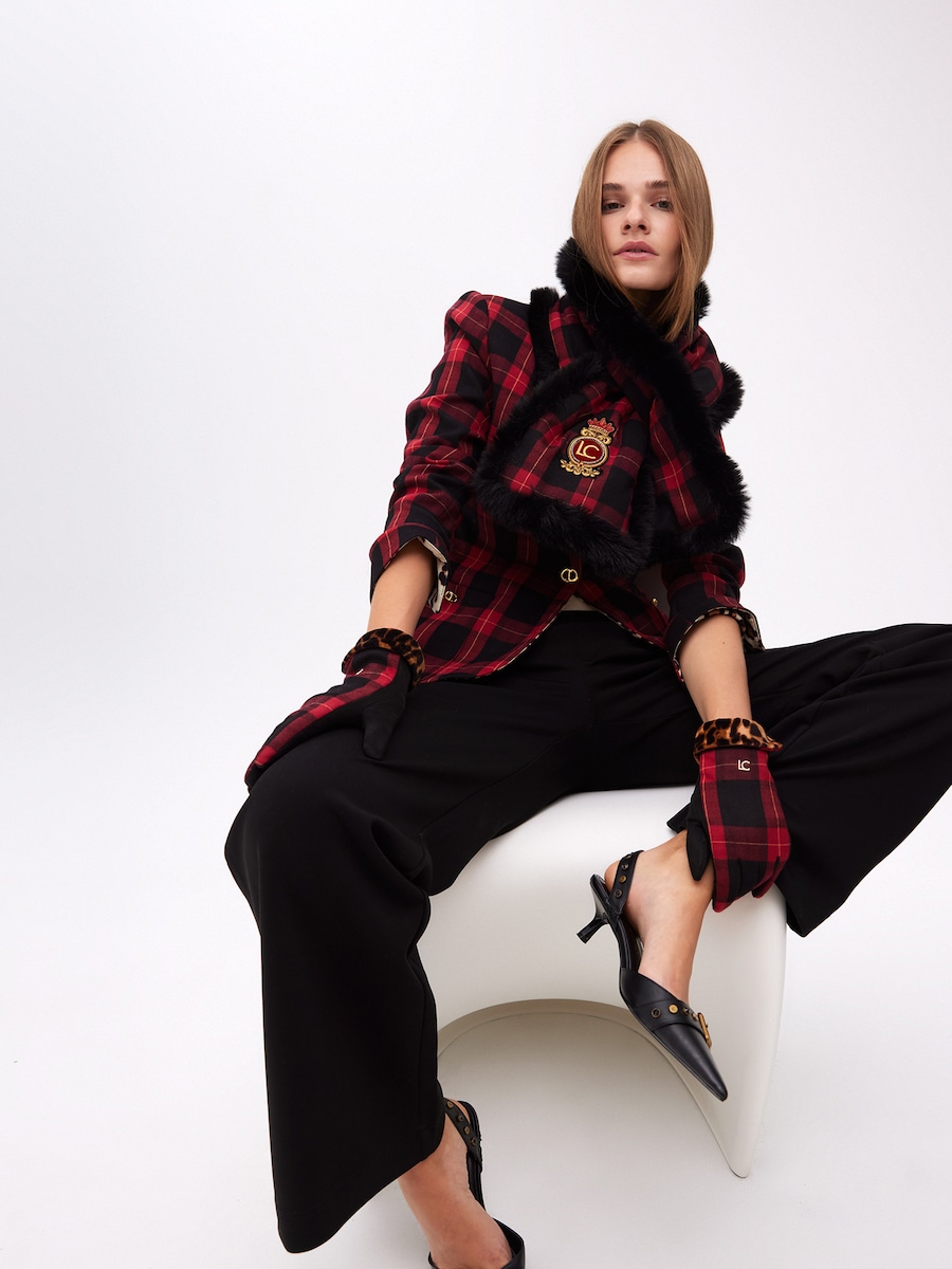 

Перчатки с закрытыми пальцами Lola Casademunt, красный