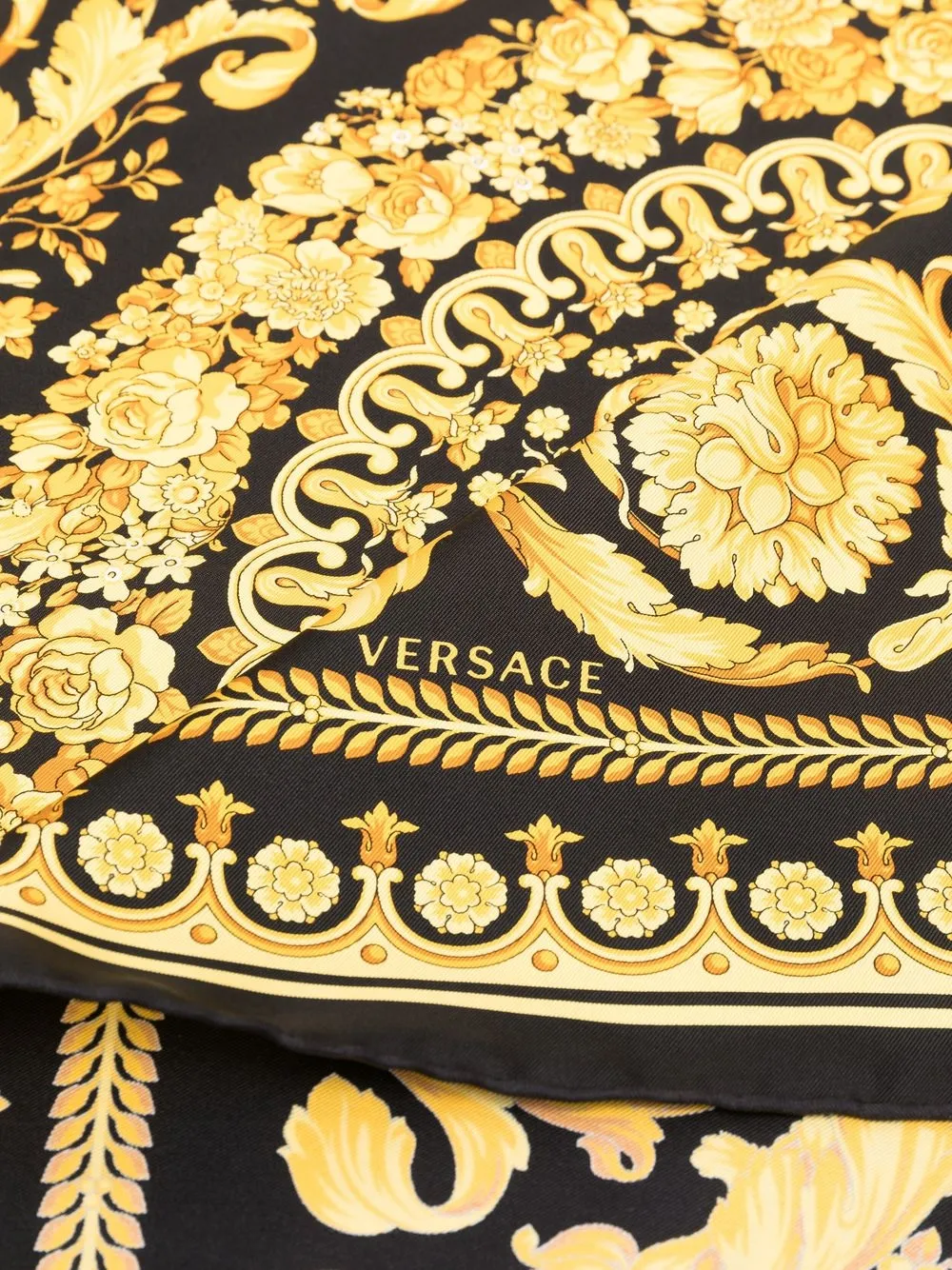 

Шелковый платок Barocco VERSACE, желтый
