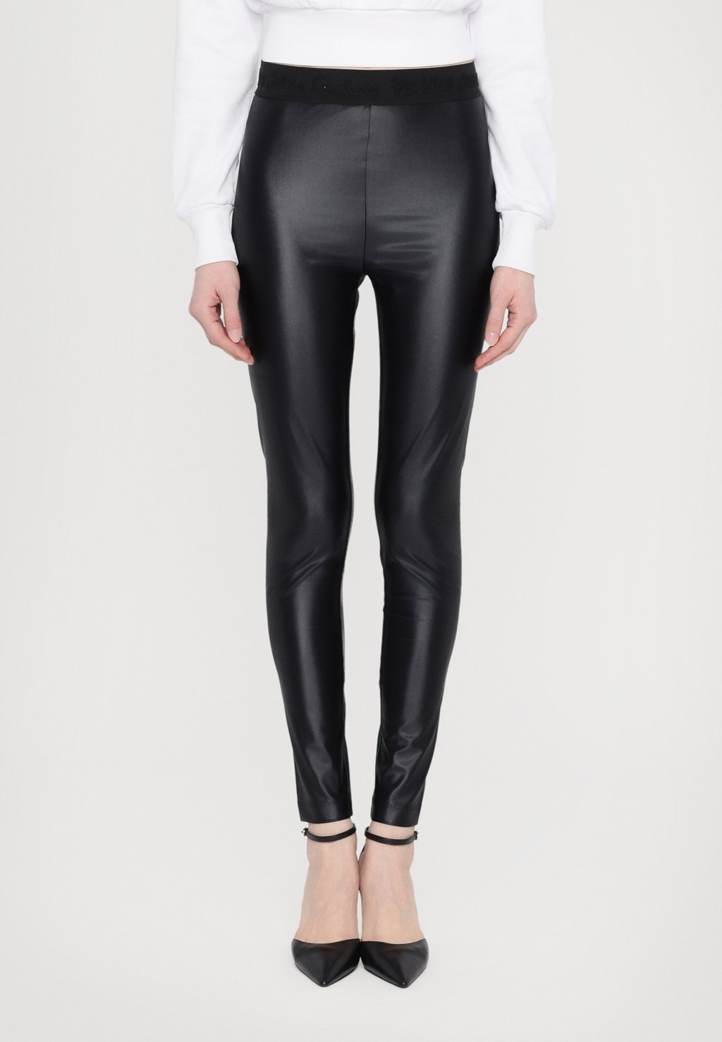 

Леггинсы Versace Jeans Couture, черный